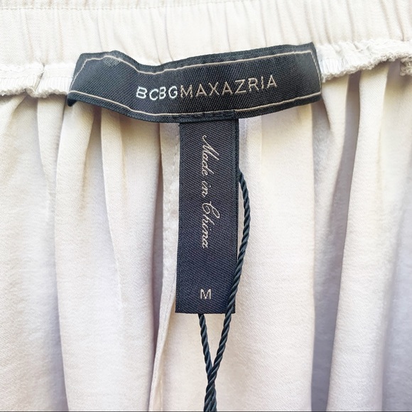 SOLD! BCBGMaxAzria Sheena Play Shorts Light Stone - Picture 5 of 8